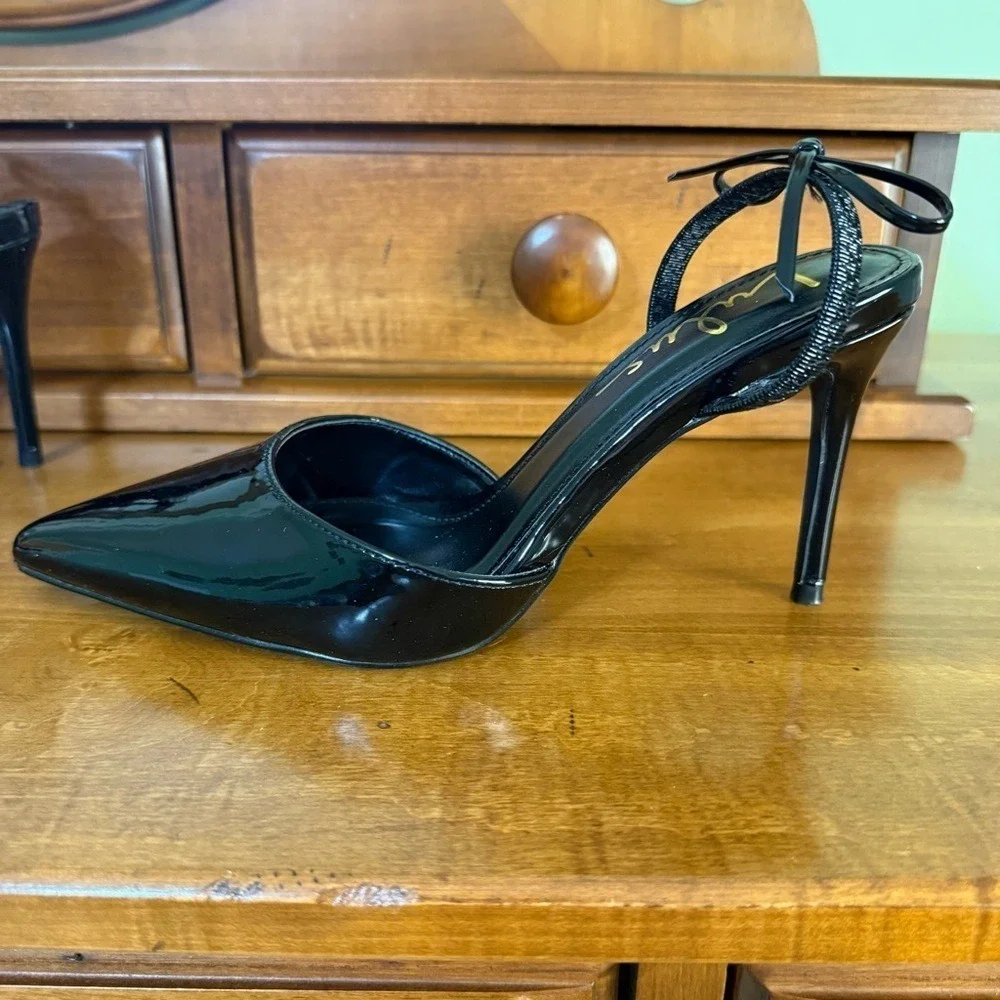 Lulu's Sagaa black patent Pointed toe sling back Heels 4 inches woman's 6.5